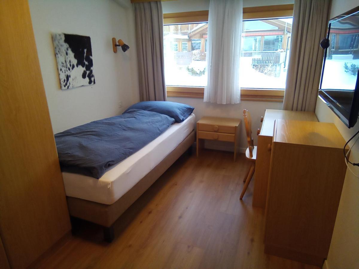 Alpenlodge Kuehboden Fiesch Bagian luar foto